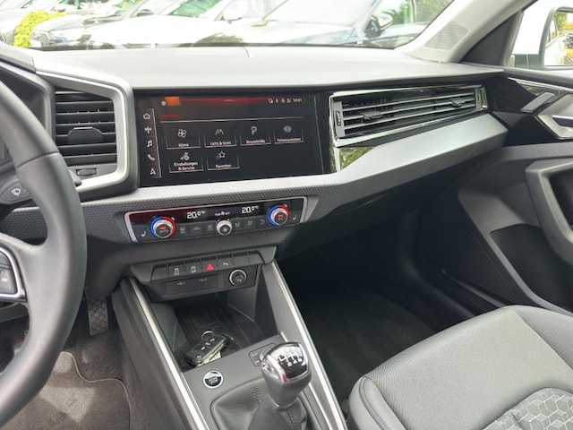 Audi A1 30 TFSI Allstreet