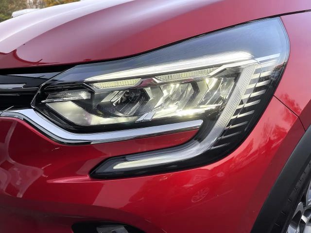 Renault Captur E-Tech EDC Intens