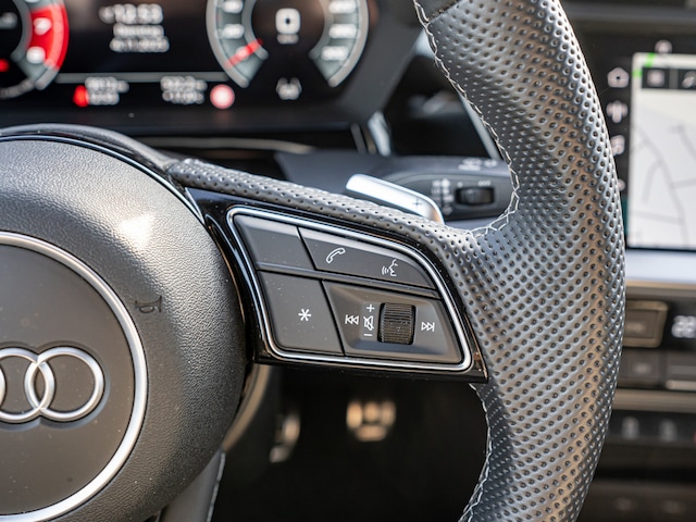 Audi S3 Quattro S-Tronic Sedan