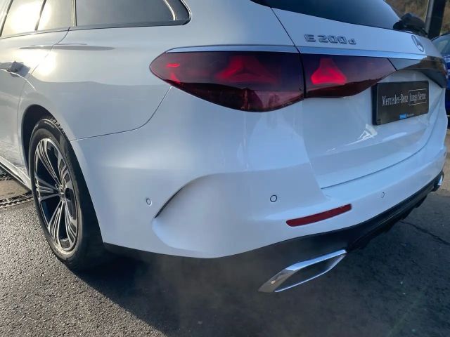 Mercedes-Benz E 200 E 200 d Estate