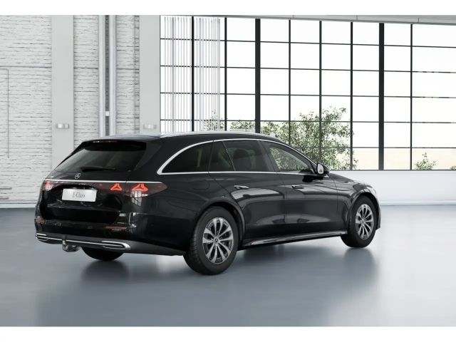 Mercedes-Benz E 200 AVANTGARDE Estate