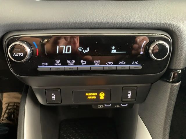 Mazda 2 Exclusive-line