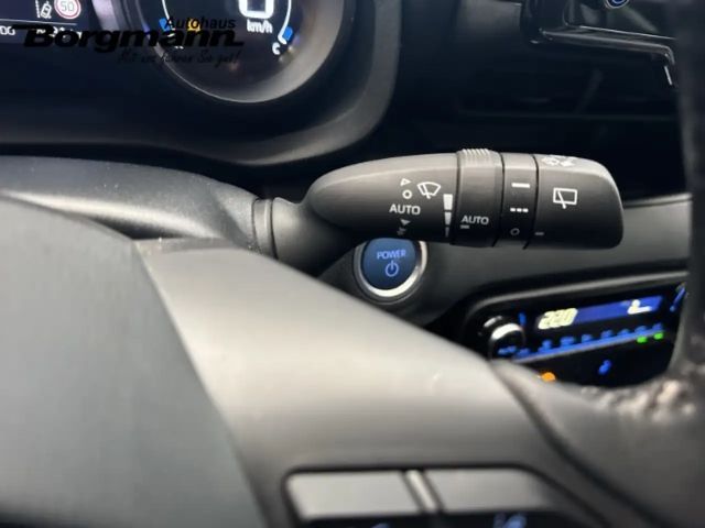 Toyota Yaris Hatchback Hybride Team D