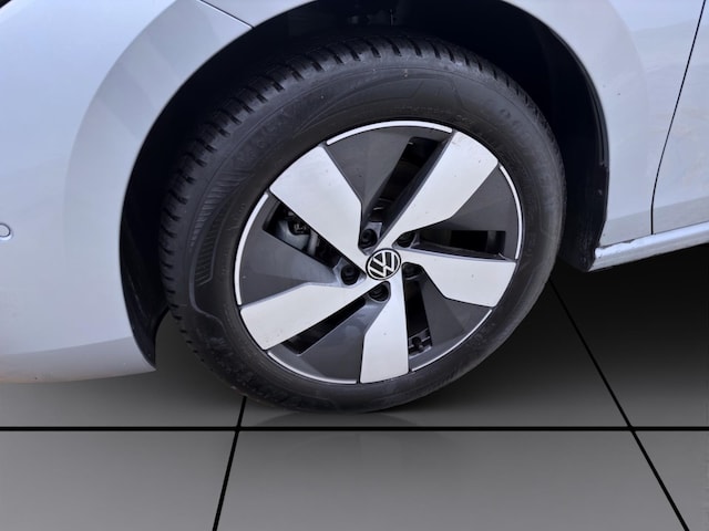 Volkswagen Passat 1.5 eTSI Business DSG