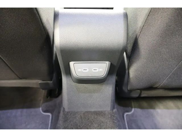 Volkswagen Taigo 1.0 TSI DSG R-Line