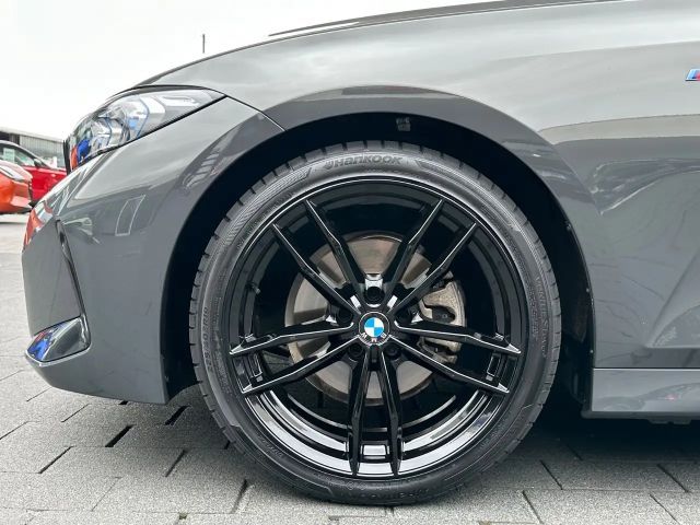 BMW 320 320d M-Sport Sedan xDrive