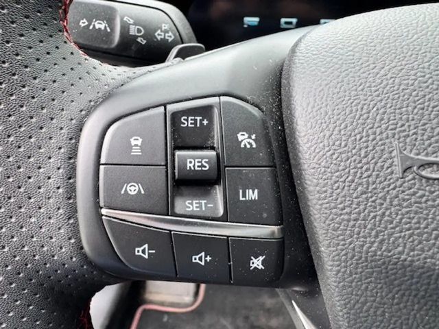 Ford Focus ST Line Wagon