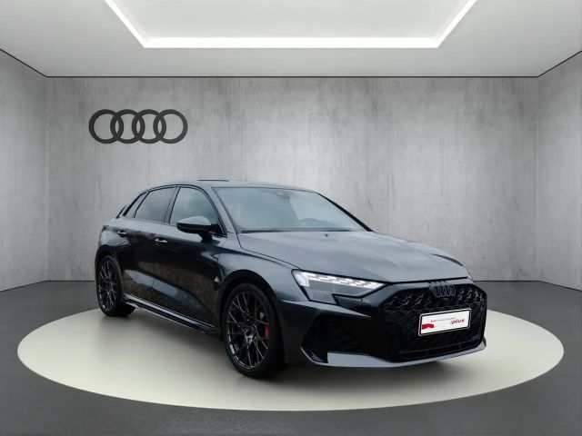 Audi RS3 Quattro S-Tronic Sportback
