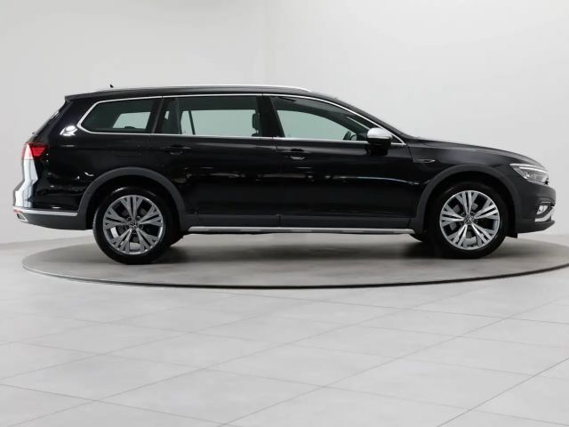 Volkswagen Passat 2.0 TDI AllTrack DSG Variant