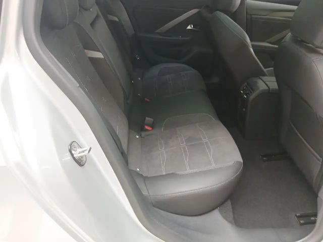 Opel Astra Sports Tourer Ultimate