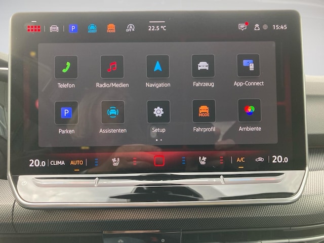 Volkswagen Golf 2.0 TSI DSG Golf VIII Style