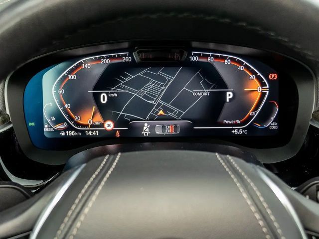 BMW 530 530d Luxury Line Touring xDrive