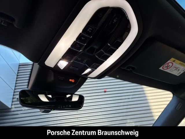 Porsche Macan BOSE Panorama Luftfederung Rückfahrkamera
