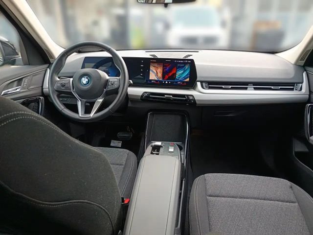 BMW iX1 xDrive30