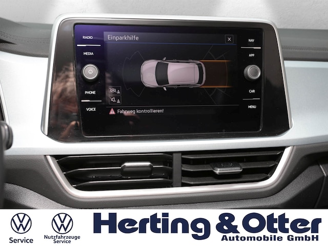 Volkswagen T-Roc Goal ACC LED Temp GJR APP-Connect PDCv+h SHZ Klima Freisprech Digitales Cockpit