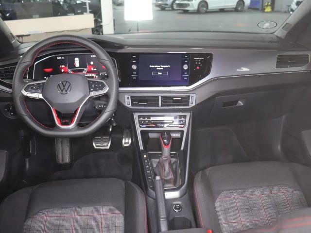 Volkswagen Polo 2.0 TSI DSG GTI