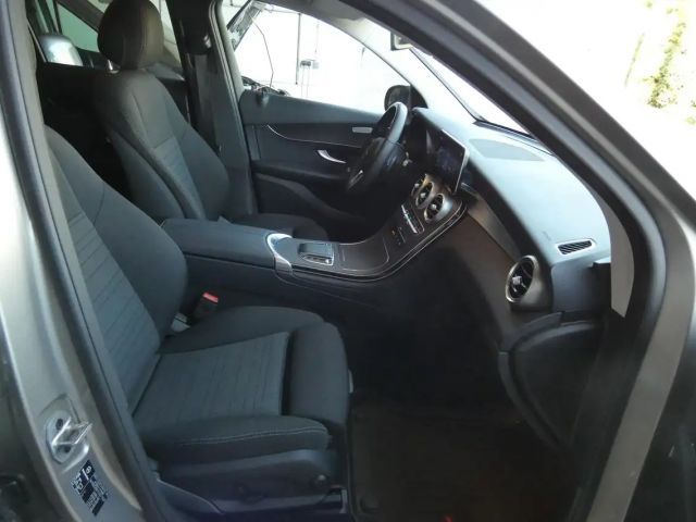 Mercedes-Benz GLC 200 4MATIC