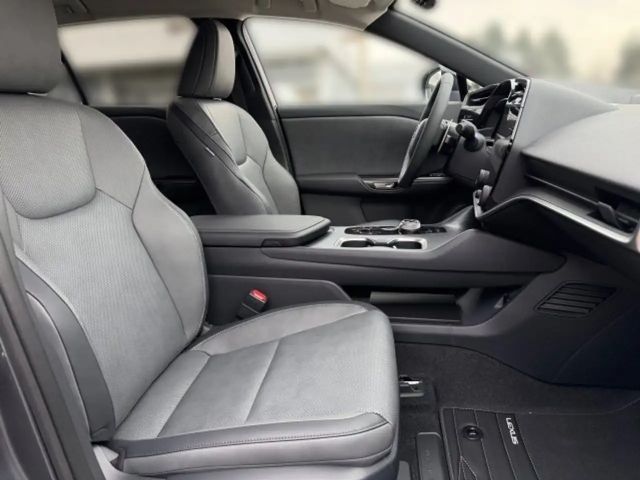 Lexus RZ Executive Line