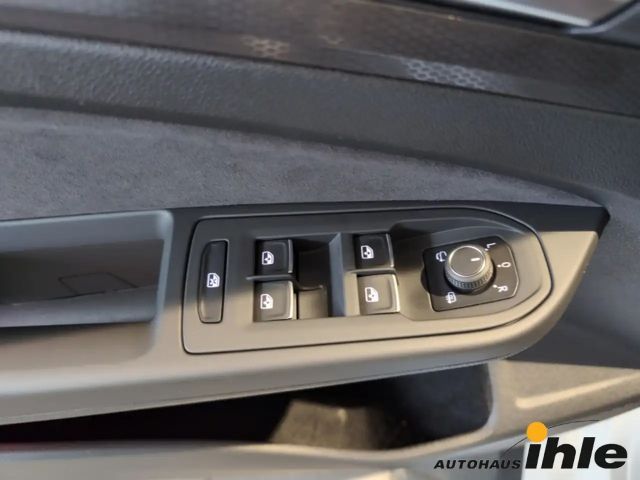 Volkswagen Golf DSG Golf VIII Style