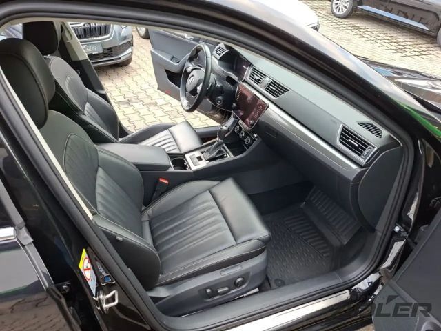 Skoda Superb 4x4 Combi Style Style