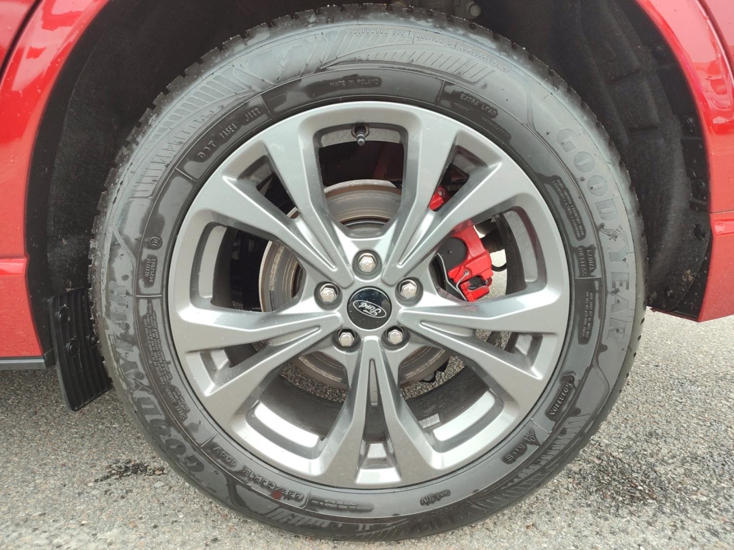 Ford Kuga Plug in Hybrid ST Line X