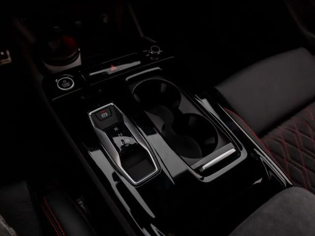 Audi Q6 e-tron Performance