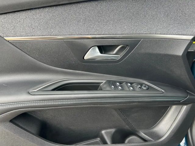 Peugeot 3008 Allure Pack EAT8 PureTech