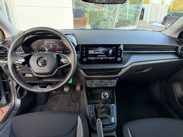 Skoda Fabia 1.0 MPI Essence SHZ,PDC,LED,GRA,NSW