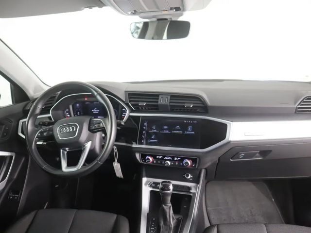 Audi Q3 45 TFSI Hybride