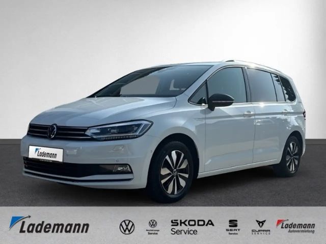 Volkswagen Touran 1.5 TSI DSG