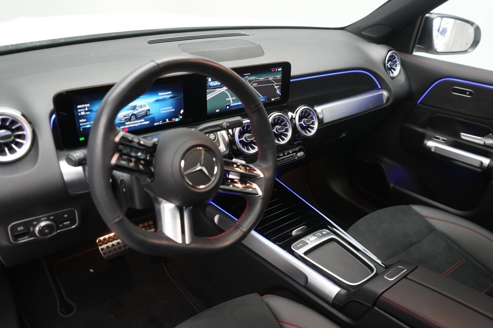 Mercedes-Benz GLB 220 AMG Line GLB 220 d