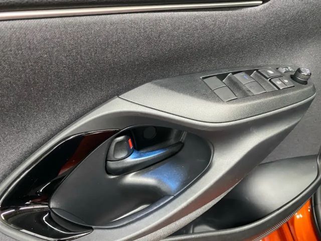 Toyota Yaris Hatchback Hybride Style