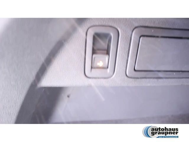 Volkswagen Tiguan 1.5 TSI DSG R-Line