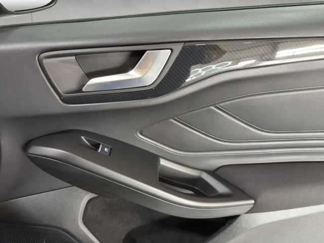 Ford Focus ST Line Wagon