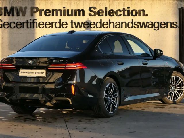 BMW i5 M-Sport Sedan eDrive40