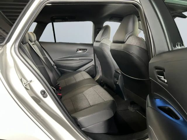 Toyota Corolla Hybride Team D