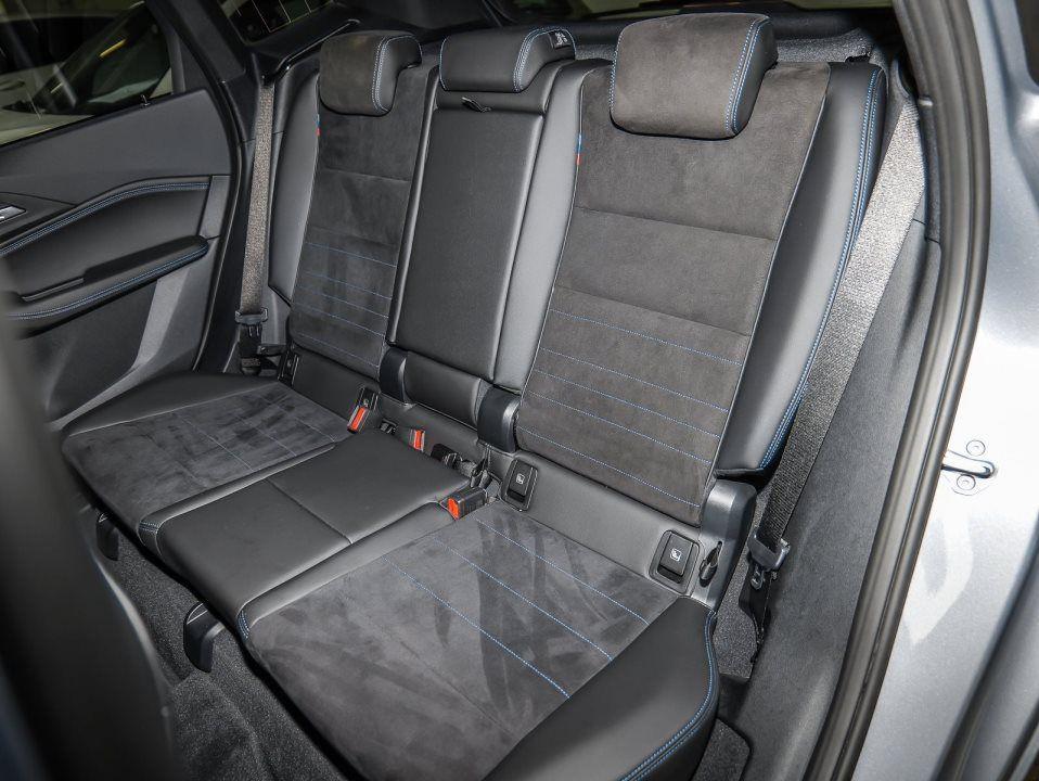 BMW 220 220i Active Tourer