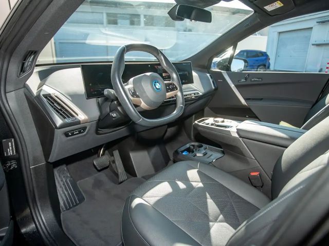 BMW iX xDrive40