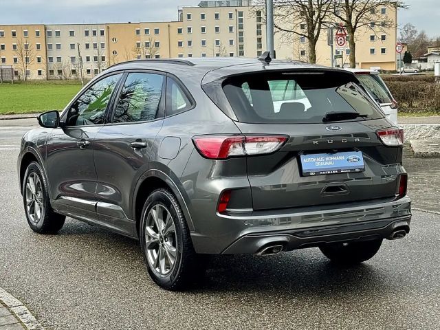 Ford Kuga Plug in Hybrid ST Line