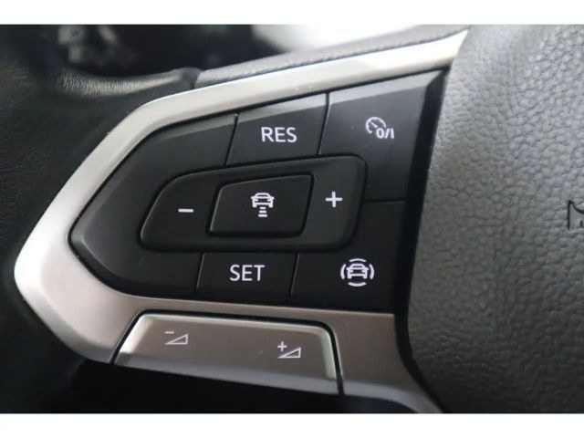 Volkswagen Golf 1.5 TSI Life