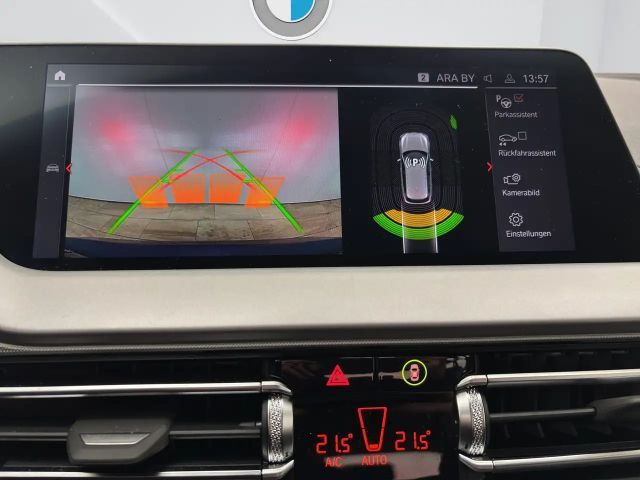 BMW 116 116i 5-deurs Sedan