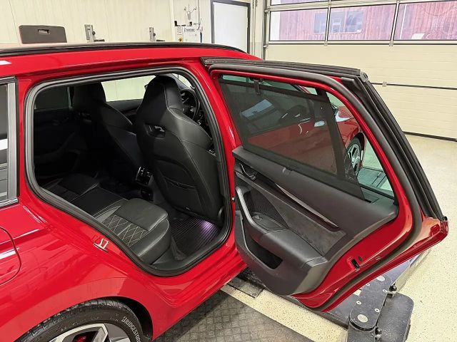 Skoda Octavia Combi RS