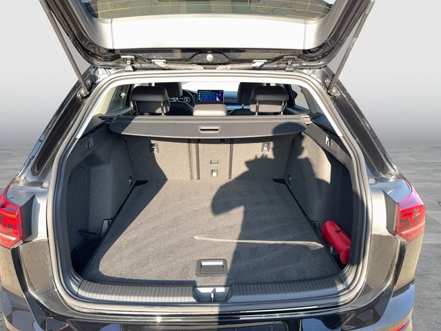 Volkswagen Golf 1.5 eTSI Golf VIII Variant