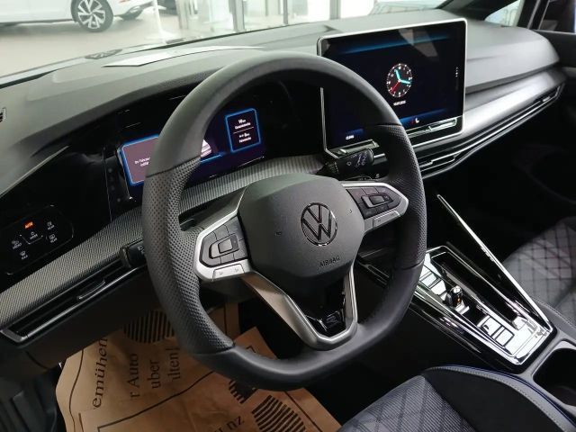 Volkswagen Golf DSG R-Line Variant