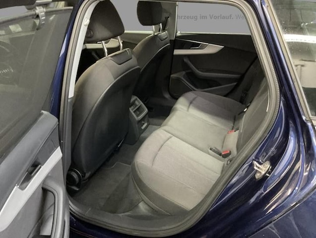 Audi A4 40 TFSI Avant S-Line S-Tronic