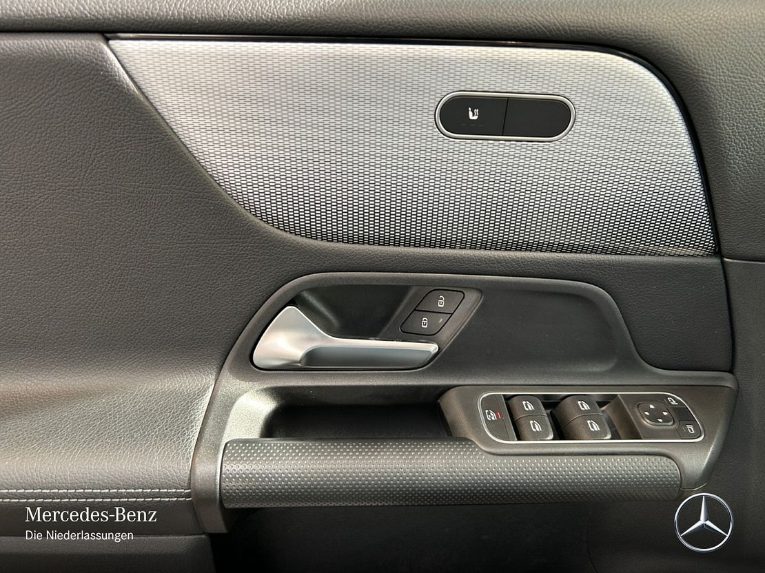 Mercedes-Benz GLB 180 GLB 180 d