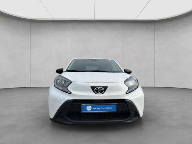 Toyota Aygo X Hatchback Play X-play