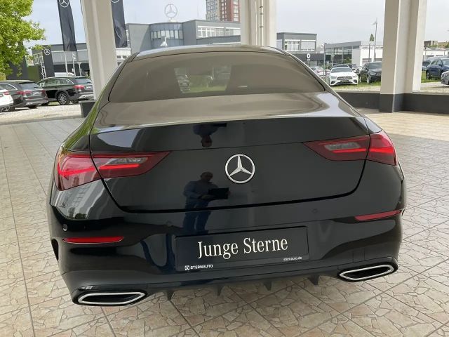 Mercedes-Benz CLA 200 AMG Line CLA 200 d Coupé