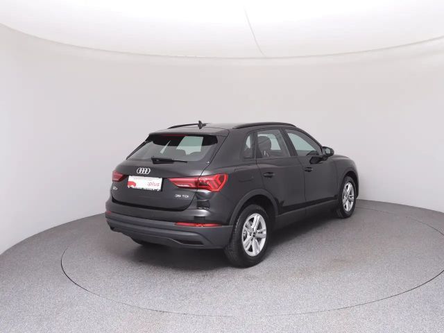Audi Q3 35 TDI