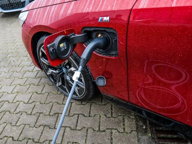 BMW 550 M-Sport Sedan xDrive